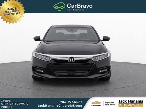 Used 2018 Honda Accord Sport image 7