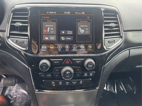 Used 2021 Jeep Grand Cherokee Limited AWD/4WD image 15
