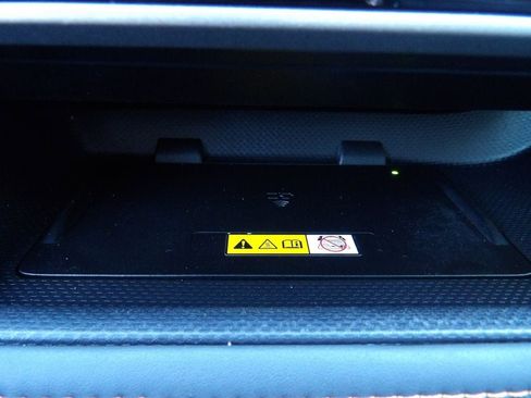 Used 2023 Toyota Highlander Bronze Edition image 24