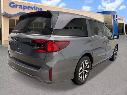 New 2026 Honda Odyssey EX-L image 6