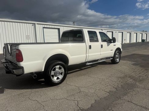 Used 2006 Ford F350 Lariat image 21