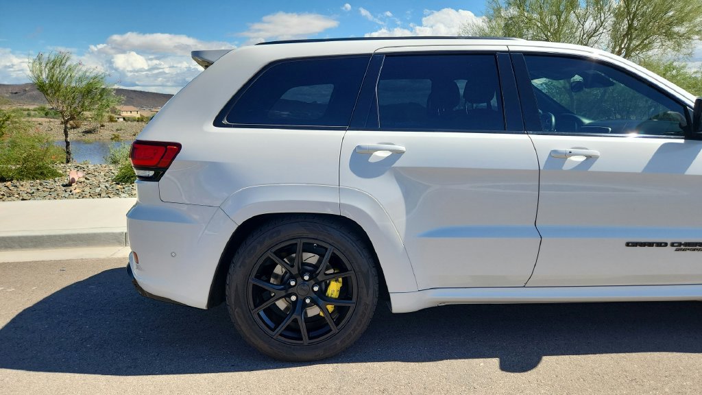 Used 2018 Jeep Grand Cherokee Trackhawk AWD/4WD image 8