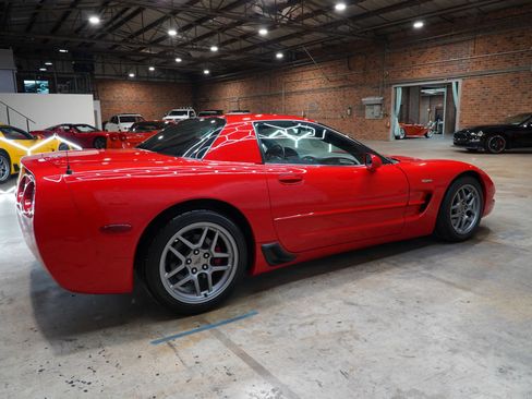 Used 2003 Chevrolet Corvette Z06 RWD image 16