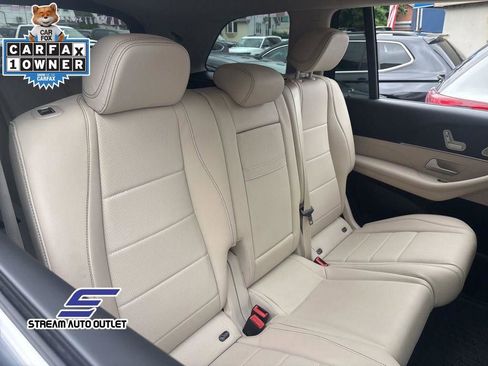 Used 2022 Mercedes-Benz GLS 450 4MATIC image 13