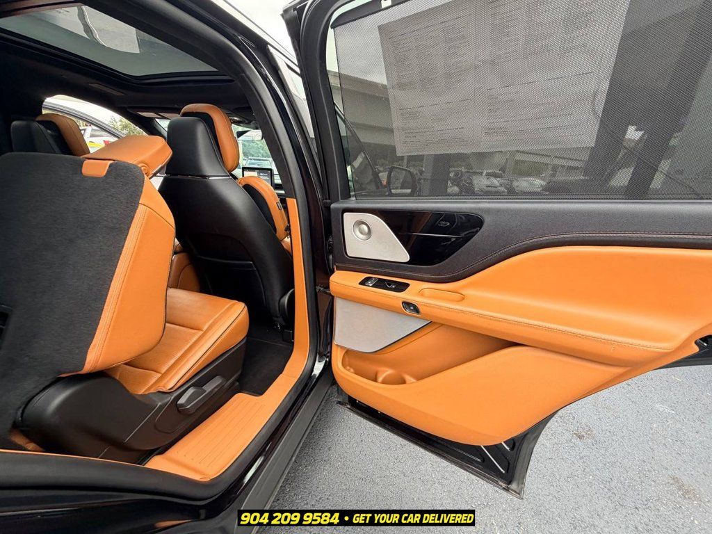 Used 2020 Lincoln Aviator Black Label w/ Dynamic Handling Package AWD/4WD image 37
