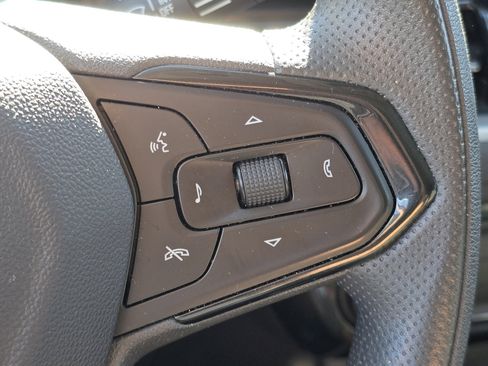 Used 2025 Chevrolet TrailBlazer LT AWD/4WD image 11