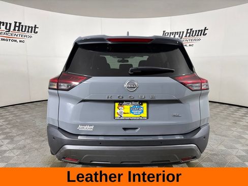 Used 2023 Nissan Rogue SL w/ SL Premium Package FWD image 7