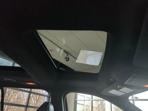 Used 2018 Ford Explorer Platinum image 51