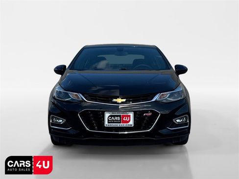 Used 2017 Chevrolet Cruze LT w/ Sun And Sound Package image 2