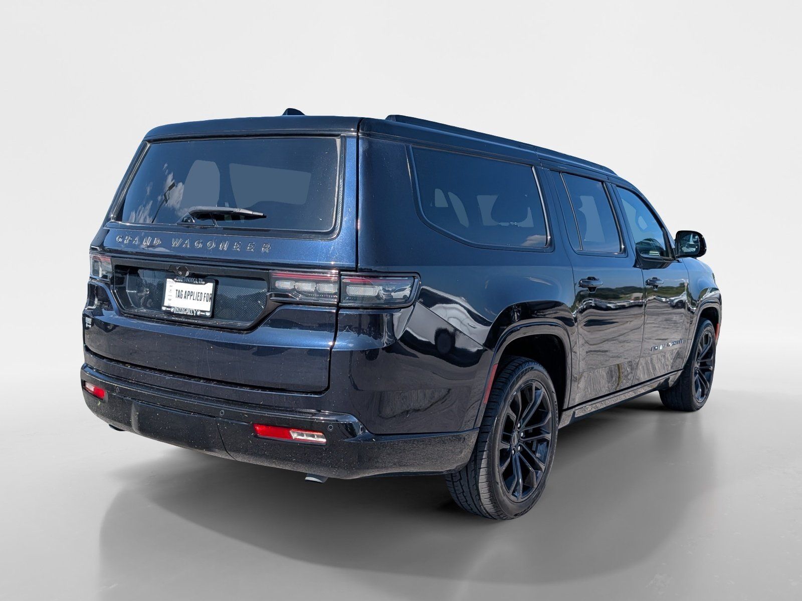 Used 2024 Jeep Grand Wagoneer L Series II AWD/4WD image 6
