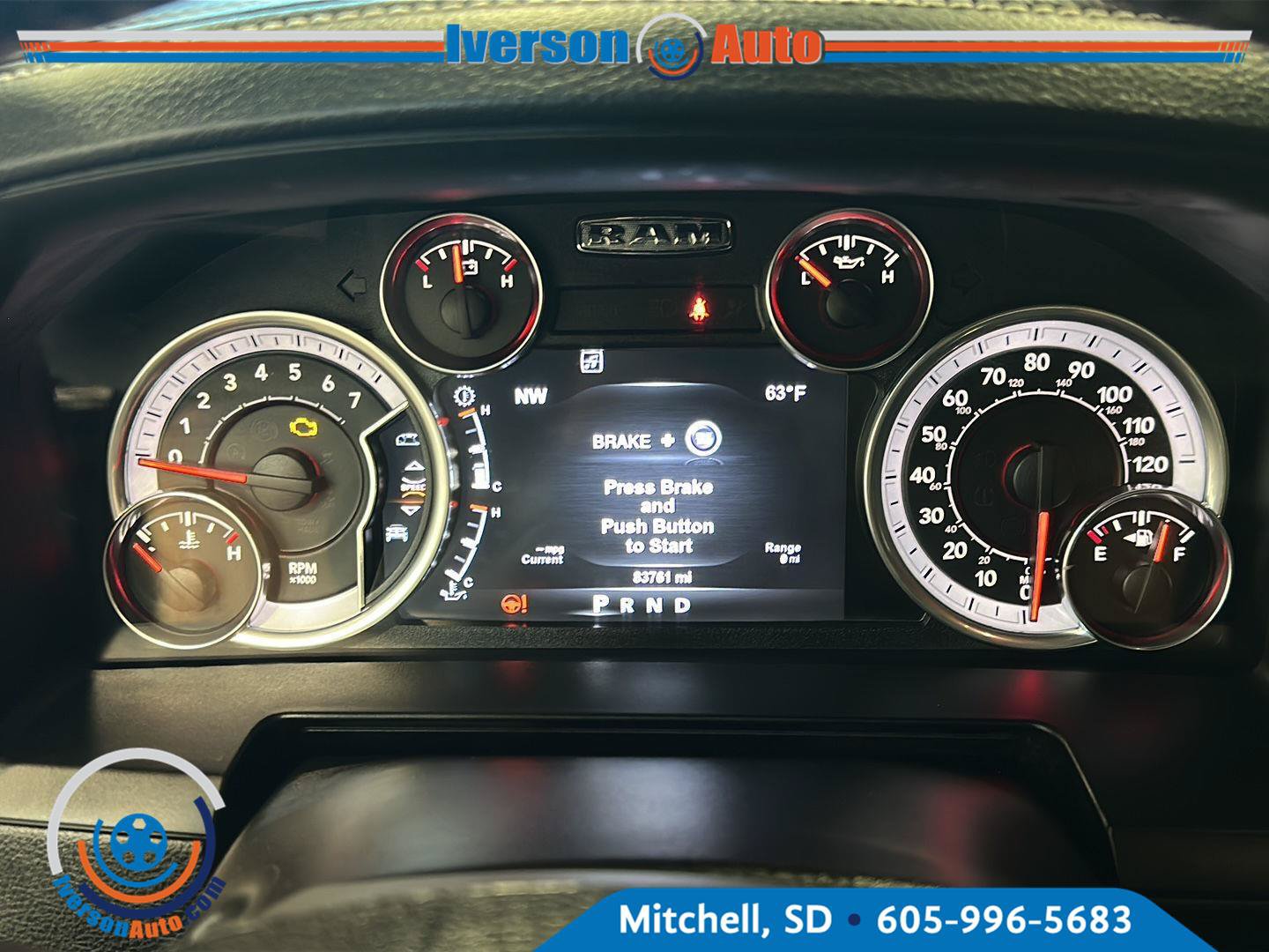 Used 2017 RAM 1500 Laramie w/ Convenience Group AWD/4WD image 17