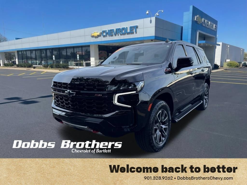 Used 2023 Chevrolet Tahoe Z71 w/ Luxury Package AWD/4WD image 3