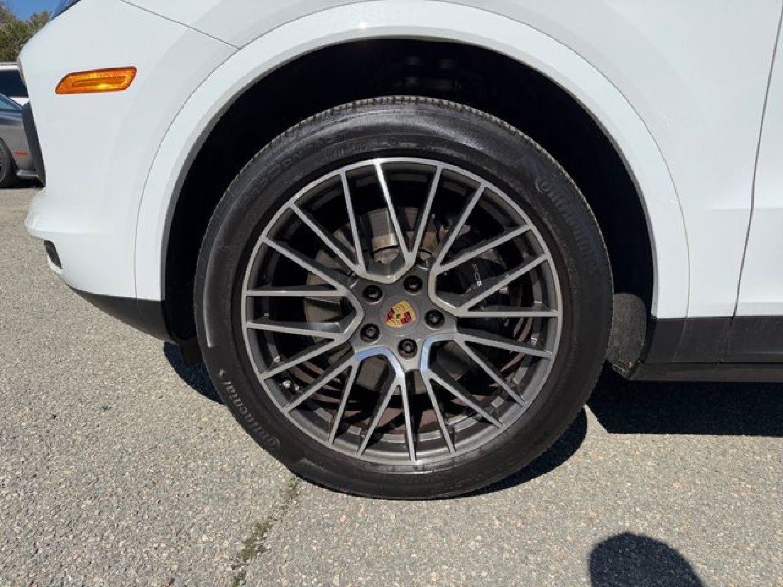 Used 2022 Porsche Cayenne Platinum Edition AWD/4WD image 9