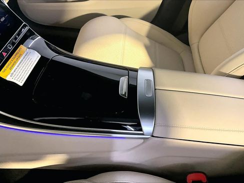 New 2026 Mercedes-Benz GLC 300 4MATIC image 10
