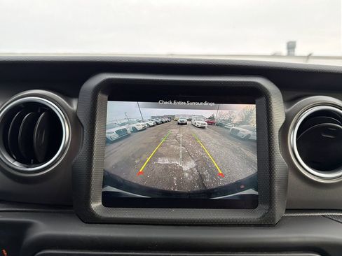 Used 2023 Jeep Wrangler Unlimited Rubicon 4xe w/ Cold Weather Group image 25