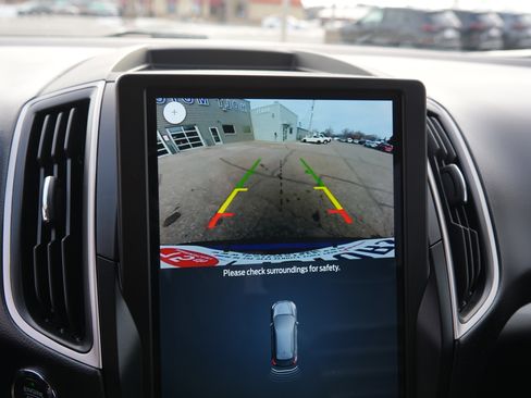 Used 2024 Ford Edge SEL w/ Convenience Package image 32