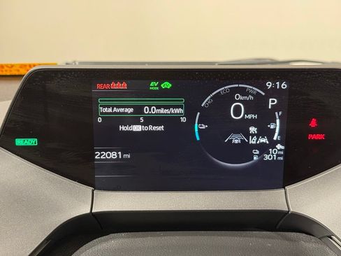 Certified 2024 Toyota Prius Prime FWD image 26