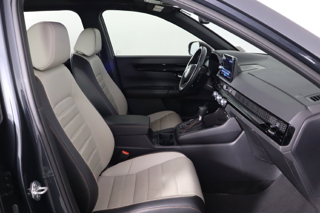 Used 2023 Honda CR-V Sport Touring image 17
