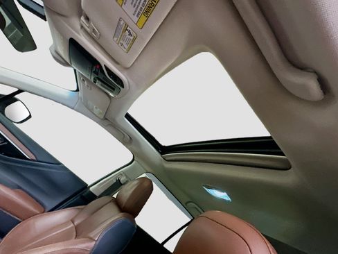 Used 2020 Subaru Outback Touring XT image 27