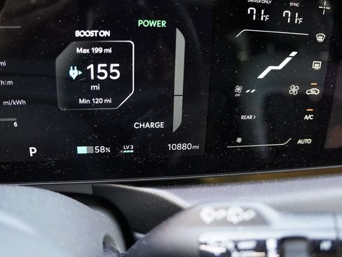 Certified 2026 Kia EV9 GT-Line AWD/4WD image 8