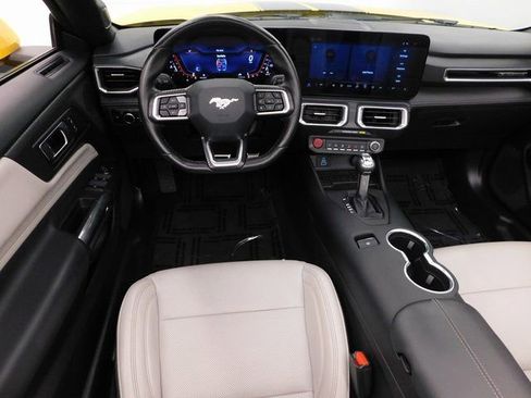 Used 2024 Ford Mustang Premium image 34