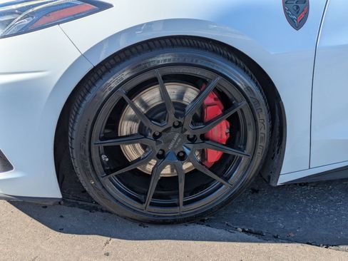 Used 2020 Chevrolet Corvette Stingray Preferred Cpe w/ 2LT Preferred Equipment Group image 11