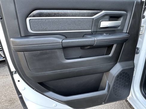 Used 2019 RAM 2500 Big Horn image 39