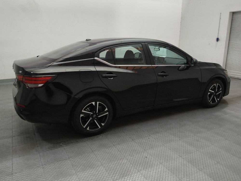 Used 2024 Nissan Sentra SV FWD image 10