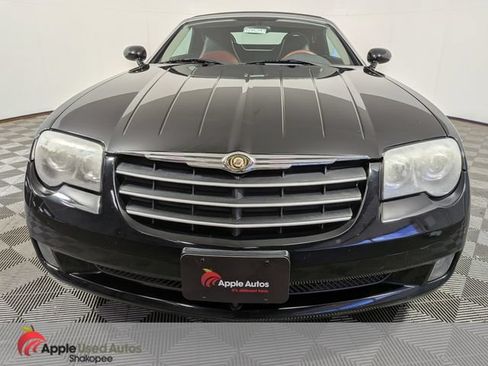 Used 2006 Chrysler Crossfire Limited RWD image 2