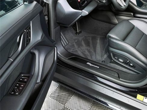 New 2026 Porsche Taycan RWD image 8