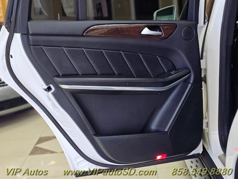 Used 2013 Mercedes-Benz GL 450 4MATIC image 13
