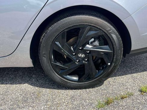 Certified 2026 Hyundai Elantra Sport FWD image 7