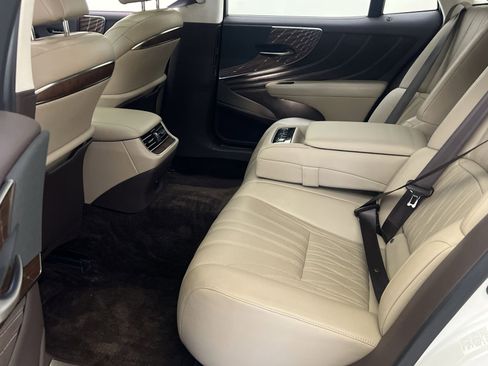 Used 2018 Lexus LS 500 AWD image 23