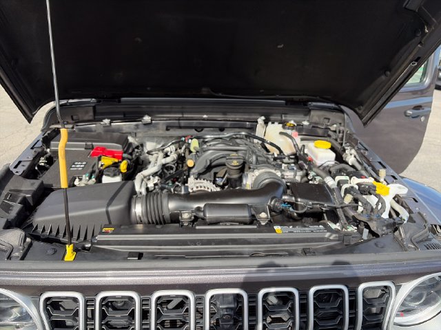 Certified 2025 Jeep Wrangler Unlimited Sahara AWD/4WD image 22