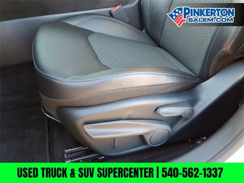 Used 2025 Jeep Compass Latitude image 15