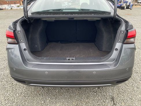 Used 2025 Nissan Versa SV image 18