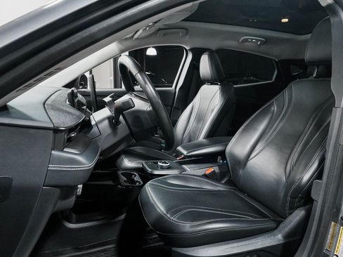 Used 2021 Ford Mustang Mach-E Premium image 29