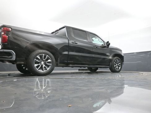 Used 2022 Chevrolet Silverado 1500 LT w/ Safety Package image 38