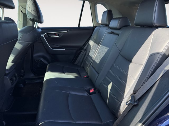 Used 2019 Toyota RAV4 Limited AWD/4WD image 16