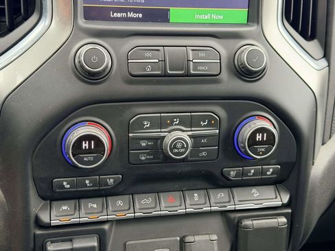 Used 2021 Chevrolet Silverado 1500 LTZ w/ LTZ Premium Package image 5