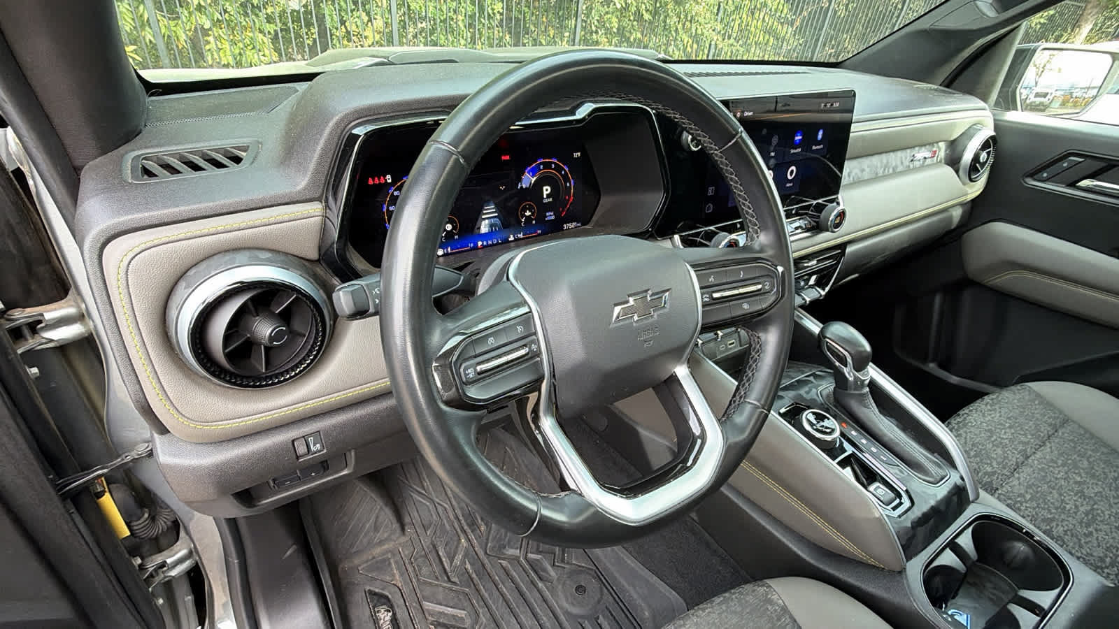 Used 2024 Chevrolet Colorado ZR2 w/ ZR2 Bison Edition AWD/4WD image 10