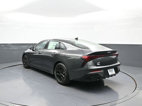 New 2026 Kia K5 LXS FWD image 8