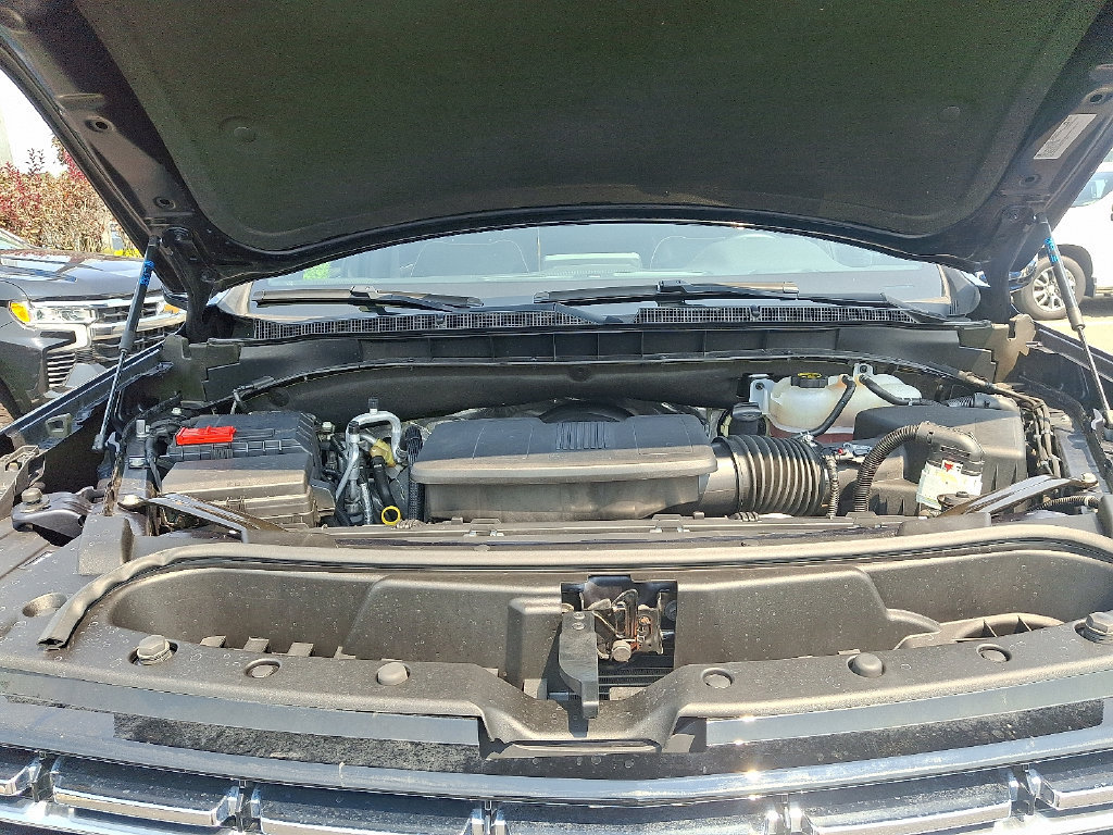 Certified 2024 Chevrolet Suburban Premier AWD/4WD image 28