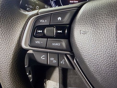 Used 2019 Honda Accord LX image 14