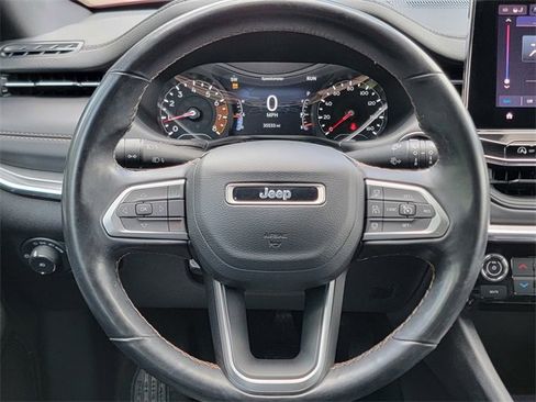 Certified 2022 Jeep Compass Limited image 32