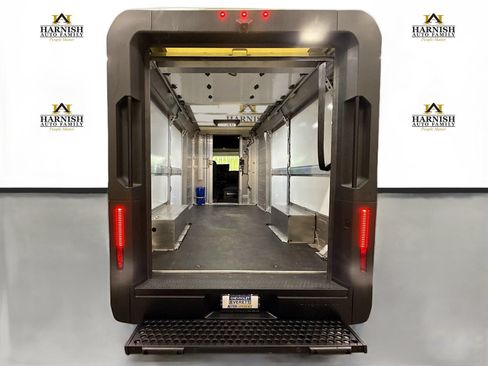 Used 2023 Chevrolet Brightdrop 600 w/ Active Safety Package 2 AWD/4WD image 26