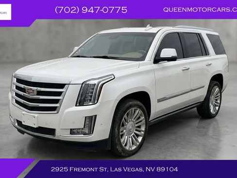 Used 2020 Cadillac Escalade Platinum image 1