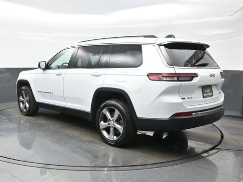 Used 2022 Jeep Grand Cherokee L Limited image 4
