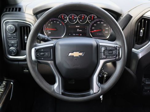 Used 2022 Chevrolet Silverado 2500 LT AWD/4WD image 14