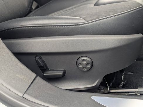 Used 2016 Tesla Model S 75 image 31